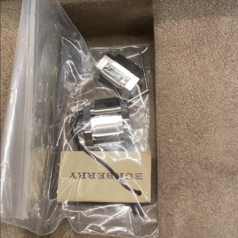 BURBERRY BU9001 Watch Silver For Sale 38mm - Picture 4 of 8